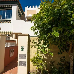 apartamento-nerja-medina.hotelsinnerja.org/
