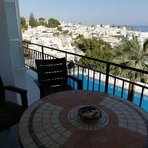 apartamento-la-florida.hotelsinnerja.org/